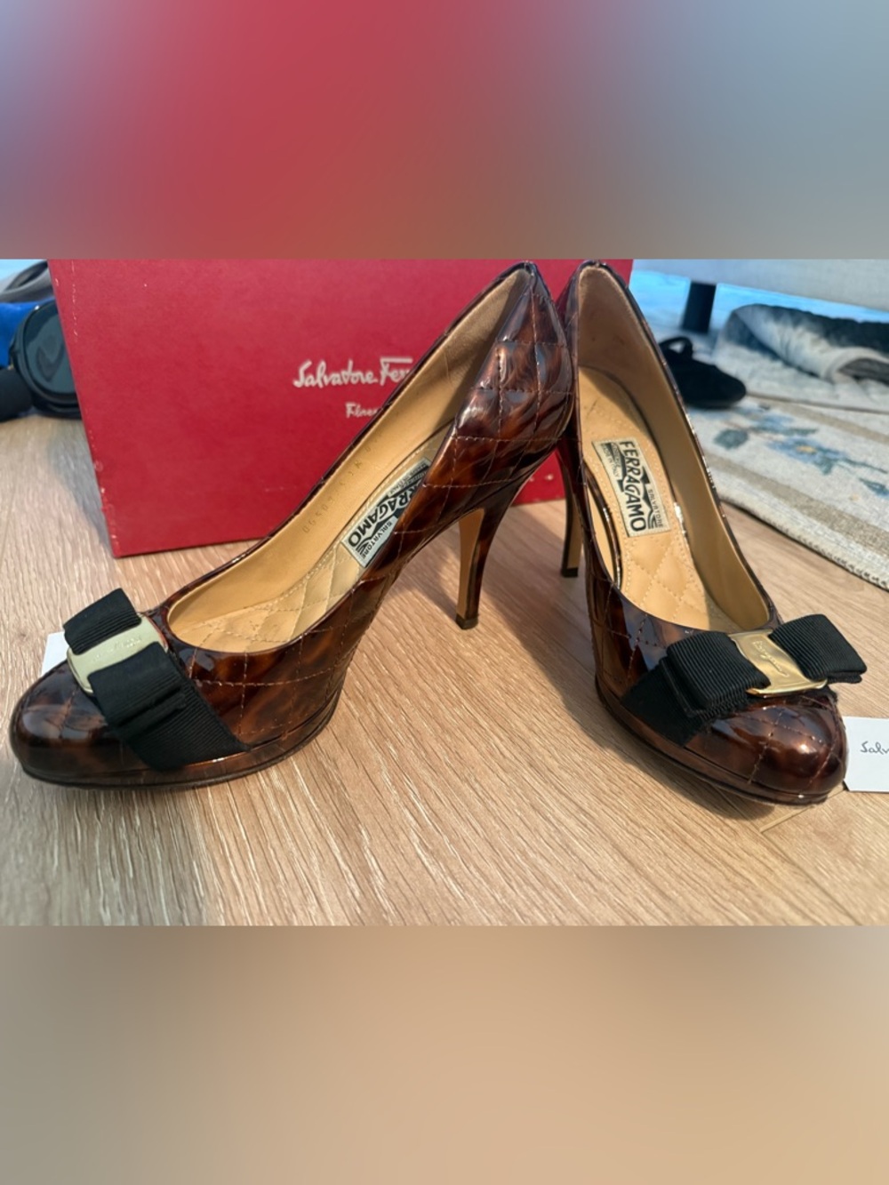 Salvatore Ferragamo Brown Tortoiseshell Patent Bow Heels Tina Q WITH BOX & BAG